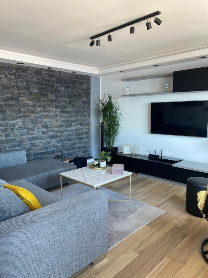 Apartment Gallery Primošten Eksteriør billede